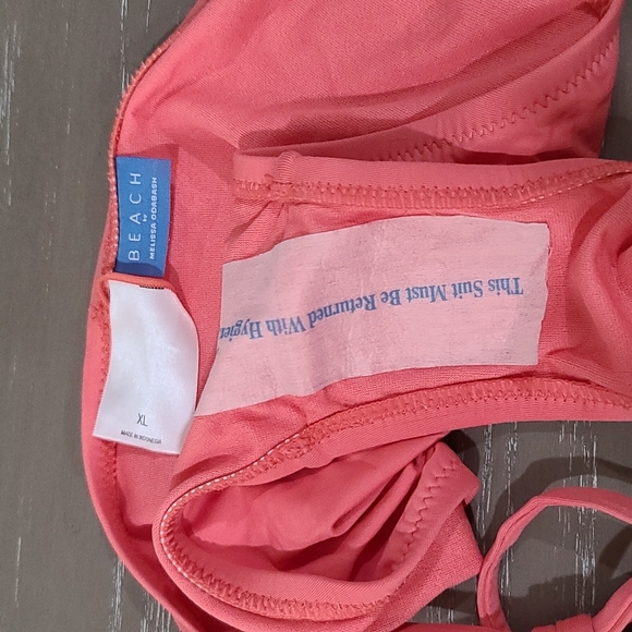 New Beach by Melissa Odabash bikini - Picture 6 of 7